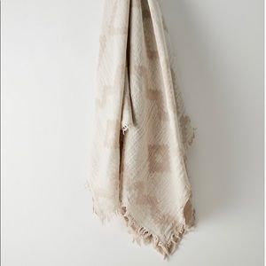 Wilfred Diamond Mosaic Blanket Scarf